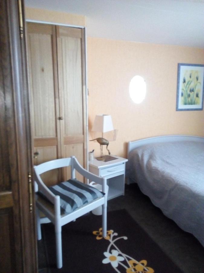 Chambre Dans Le Centre Historique Pont-Audemer Kültér fotó